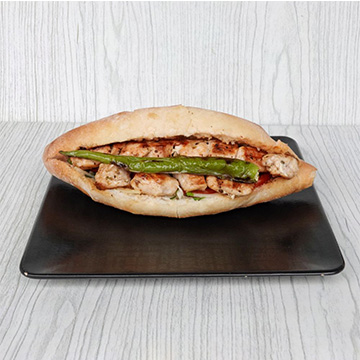 Tam Ekmek Arası Tavuk Şiş